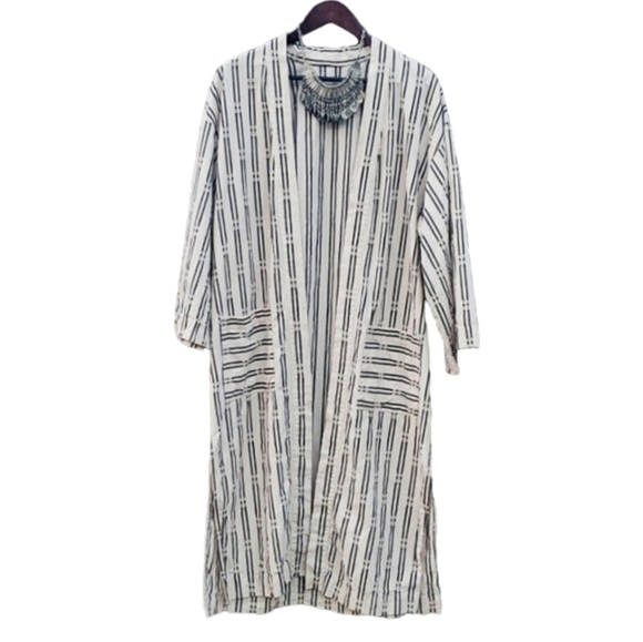 Universal Thread Linen Striped Open Front Kimono - Picture 5 of 12